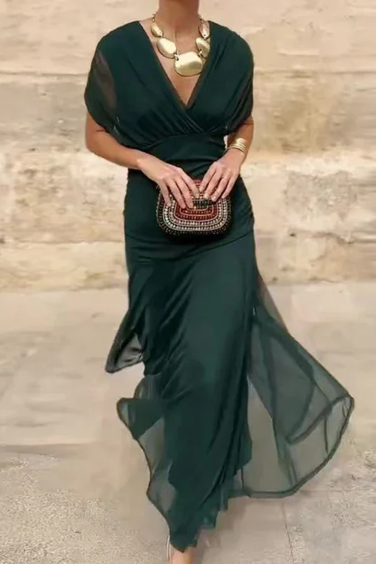 Helodia | Elegant Dress With V-Neckline