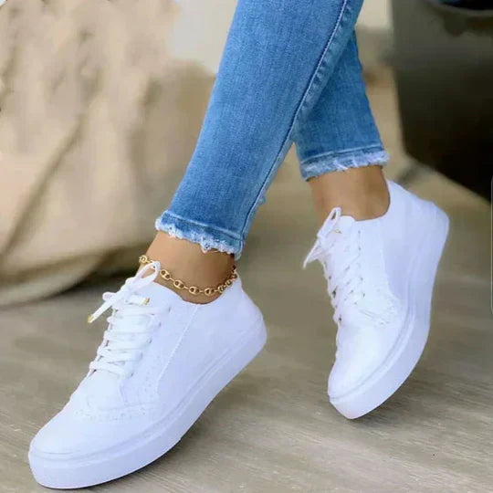 Maeva | Orthopedic Lace-up Sneakers
