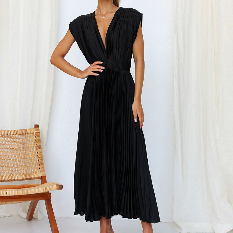 Quincey | Elegant Pleated Summer Dress