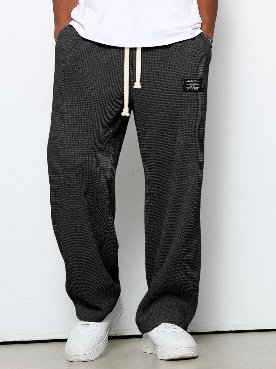 Leo | Wide Trousers with Adjustable Waist