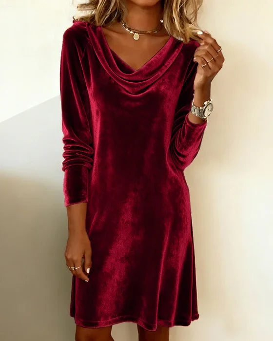 Janele | Loose Fitting Velvet Dress