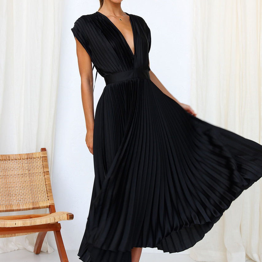 Quincey | Elegant Pleated Summer Dress