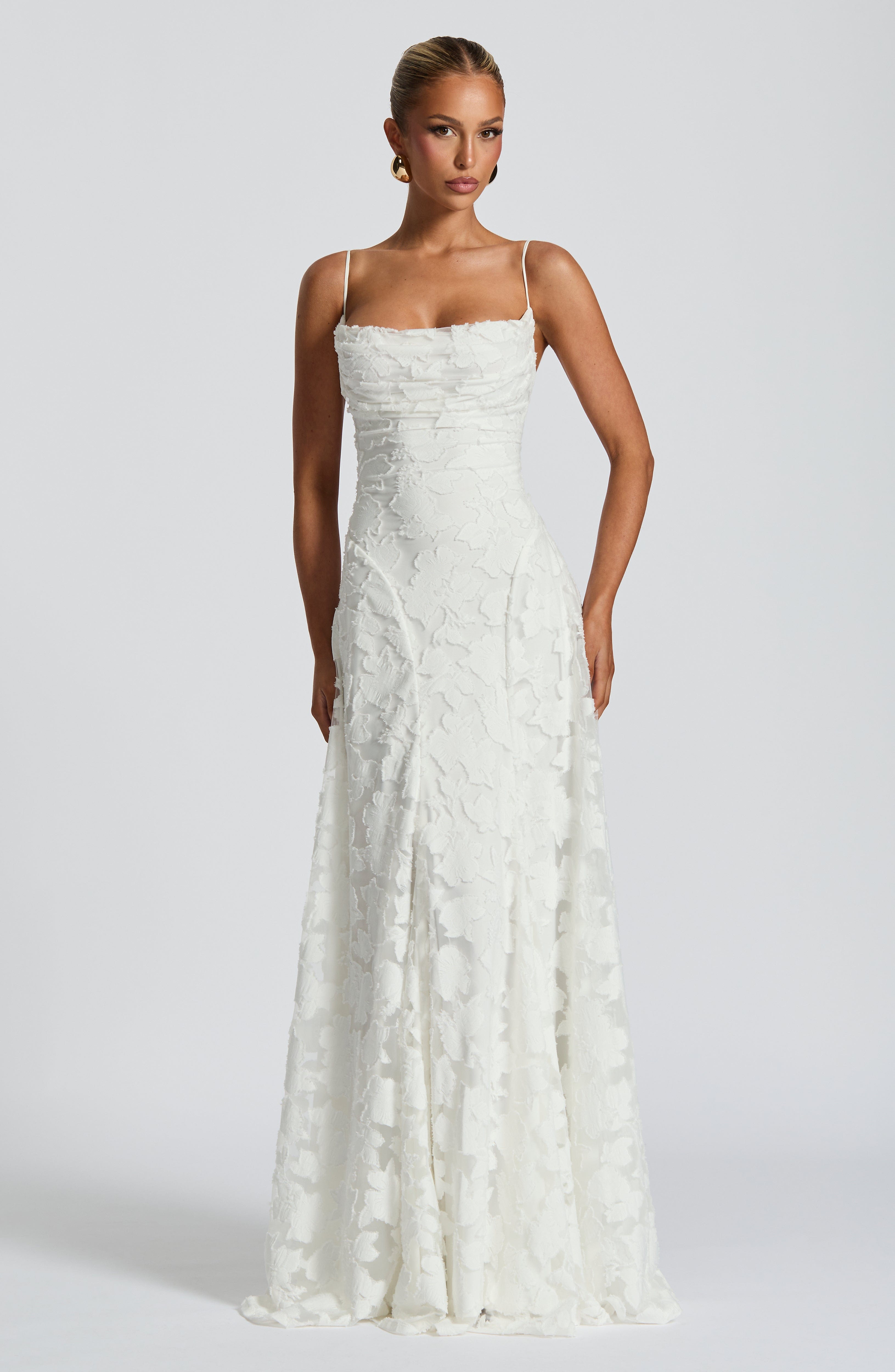 Minerva | Elegant Maxi Dress